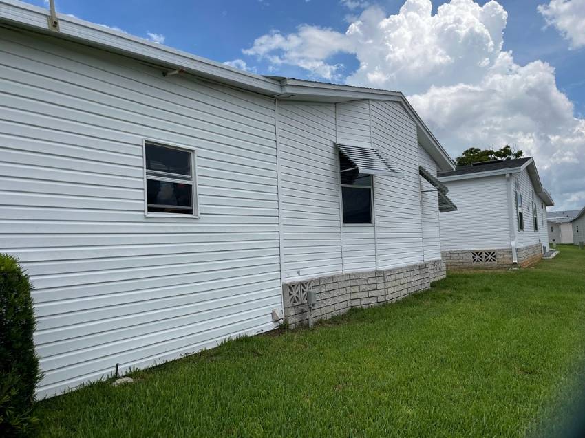 2417 Crooked Stick Drive a Winter Haven, FL Mobile or Manufactured Home for Sale